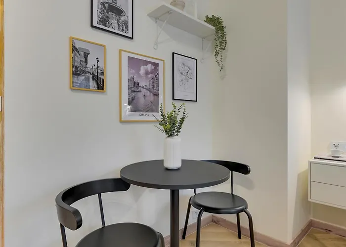 Granaria Calm & Elegant - Prime Location & Bathtub By Downtown Gdansk