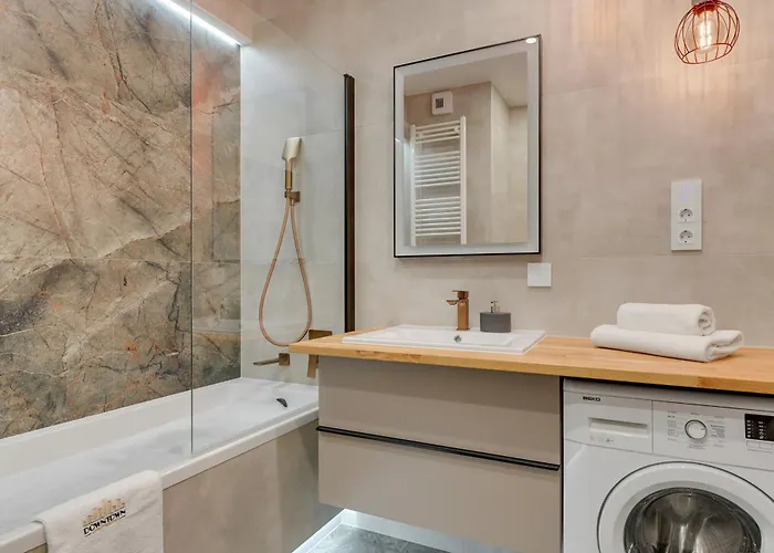 Apartment Granaria Calm & Elegant - Prime Location & Bathtub By Downtown