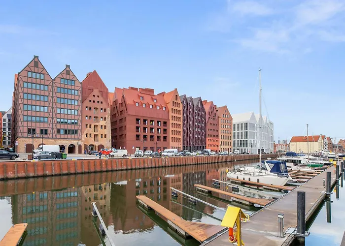 Granaria Calm & Elegant - Prime Location & Bathtub By Downtown Apartment *